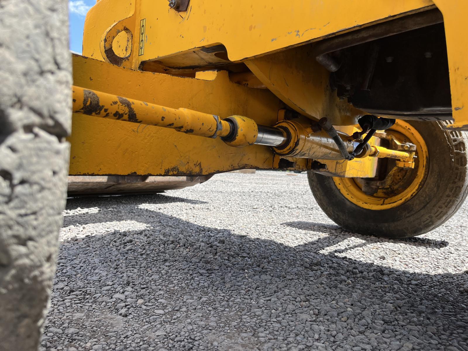 ./imagenes/INVOICE/2019/15507/JCB 214 SERIES 3 (7).JPG